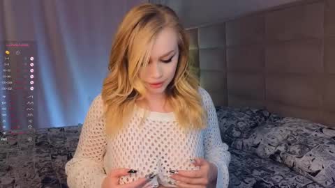 Teri  My favorite vibes 77 101 222 666 online show from 02-13-25, 05:22