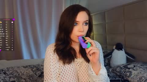 Teri  My favorite vibes 77 101 222 666 online show from 03-12-25, 03:07