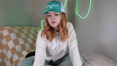 Snapshot of quervoqueen1 chatting on 12-16-24, 11:22 Bri online show from 12-16-24, 11:22