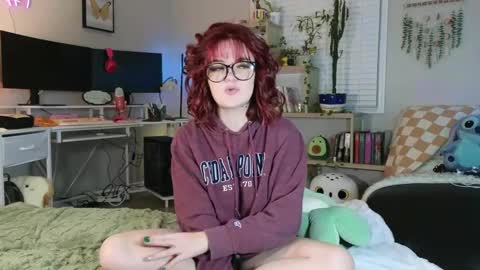 Snapshot of quervoqueen1 chatting on 01-31-25, 03:30 Bri online show from 01-31-25, 03:30