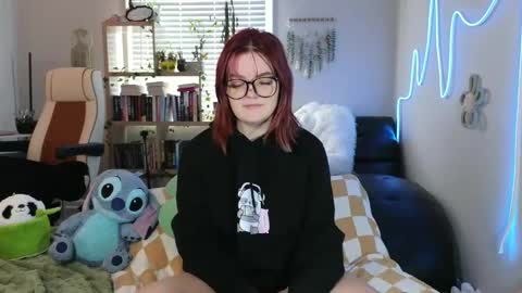 Snapshot of quervoqueen1 chatting on 02-13-25, 05:01 Bri online show from 02-13-25, 05:01