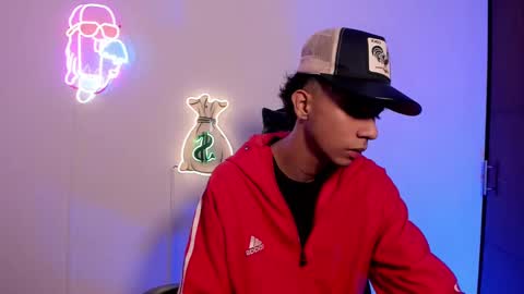 Snapshot of quetzal_coatl_ chatting on 11-11-25, 08:09 quetzal_coatl_ online show from 11-11-25, 08:09