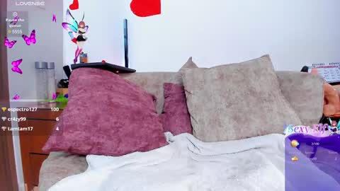Snapshot of quimeralady chatting on 02-16-25, 02:10 Quimera online show from 02-16-25, 02:10