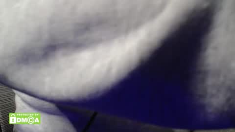 Snapshot of quinnwilde chatting on 01-11-26, 04:01 QuinnWilde online show from 01-11-26, 04:01