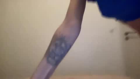 Snapshot of quinnyelena chatting on 02-12-25, 07:45 Quinnyelena online show from 02-12-25, 07:45