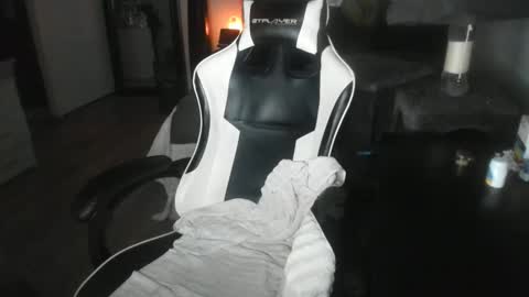 Snapshot of qwert4206 chatting on 02-21-26, 11:55 qwert4206 online show from 02-21-26, 11:55