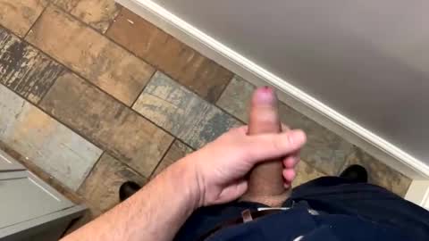 Snapshot of r_andolph chatting on 01-08-26, 02:30 r_andolph online show from 01-08-26, 02:30