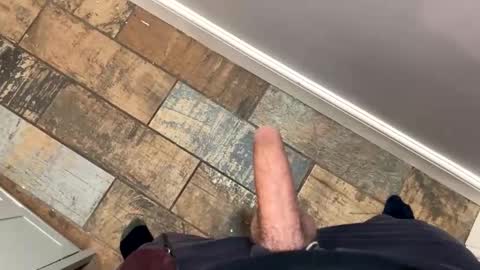 Snapshot of r_andolph chatting on 02-10-26, 02:32 r_andolph online show from 02-10-26, 02:32