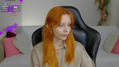 Snapshot of rachel__lips chatting on 05-21-26, 09:05 rachel__lips online show from 05-21-26, 09:05