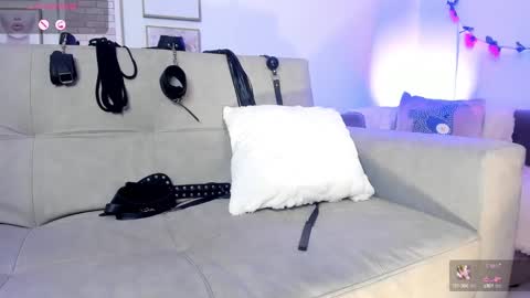 RACHEL ES online show from 02-21-25, 07:45