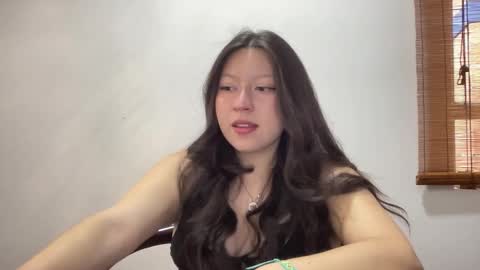 Snapshot of rachel_james__ chatting on 11-16-25, 09:42 rachel james online show from 11-16-25, 09:42