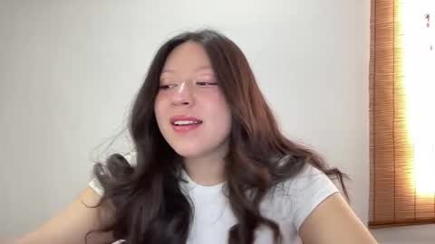 Snapshot of rachel_james__ chatting on 11-30-25, 06:01 rachel james online show from 11-30-25, 06:01