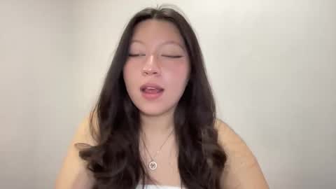 Snapshot of rachel_james__ chatting on 12-13-25, 07:53 rachel james online show from 12-13-25, 07:53