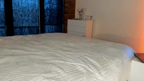 Snapshot of rachel_rey chatting on 02-27-26, 09:42 Sherryl online show from 02-27-26, 09:42