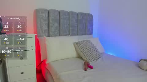 RACHEL online show from 07-08-26, 05:01