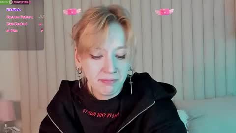 RachelCart online show from 11-24-25, 03:06