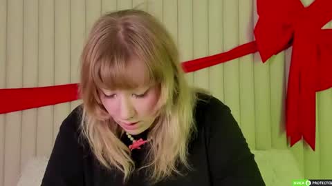Snapshot of rachelcart chatting on 07-17-26, 03:24 RachelCart online show from 07-17-26, 03:24