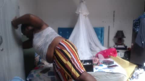 Snapshot of rachelexoticgirl chatting on 06-12-26, 05:12 rachelexoticgirl online show from 06-12-26, 05:12