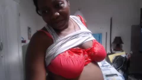 Snapshot of rachelexoticgirl chatting on 06-26-26, 08:02 rachelexoticgirl online show from 06-26-26, 08:02