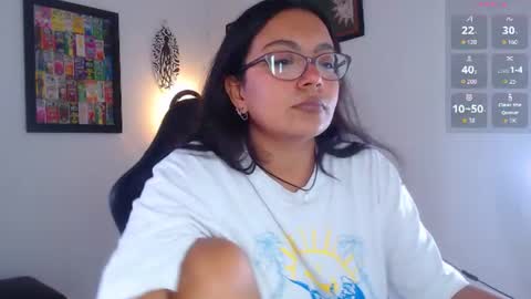 Snapshot of rachell_420 chatting on 06-18-26, 04:00 rachell_420 online show from 06-18-26, 04:00