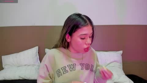 Rachell online show from 04-11-26, 08:18