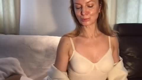 Rachel online show from 12-19-24, 10:34