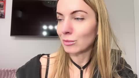 Rachel online show from 02-12-25, 09:33