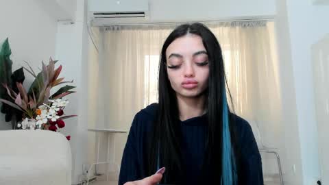 Rachell online show from 05-18-26, 05:35