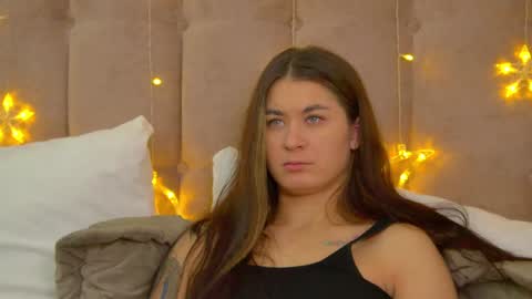 Snapshot of rachellsimpson chatting on 12-23-24, 01:08 RachellSimpson online show from 12-23-24, 01:08