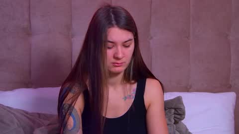 Snapshot of rachellsimpson chatting on 01-23-25, 06:24 RachellSimpson online show from 01-23-25, 06:24