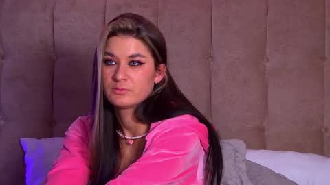 Snapshot of rachellsimpson chatting on 02-07-25, 04:37 RachellSimpson online show from 02-07-25, 04:37