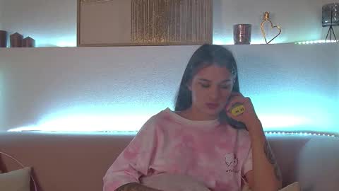 Snapshot of rachellsimpson chatting on 02-24-25, 12:41 RachellSimpson online show from 02-24-25, 12:41