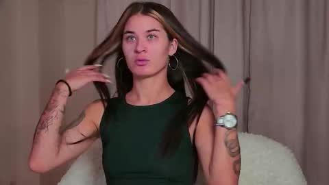 Snapshot of rachellsimpson chatting on 09-24-25, 06:22 RachellSimpson online show from 09-24-25, 06:22