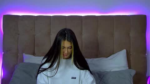 Snapshot of rachellsimpson chatting on 11-14-25, 06:39 RachellSimpson online show from 11-14-25, 06:39