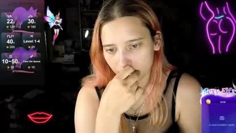 Snapshot of rachelpirce chatting on 07-12-26, 08:11 Rachel online show from 07-12-26, 08:11