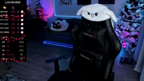  Miko Pleasee help me get 100 likes online show from 02-06-25, 11:21