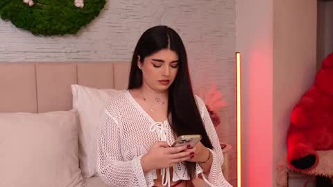 Snapshot of rachelswaan chatting on 12-10-24, 04:34 RachelSwaan online show from 12-10-24, 04:34