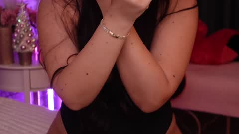 Snapshot of rachelswaan chatting on 12-15-24, 03:24 RachelSwaan online show from 12-15-24, 03:24