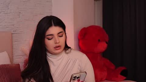 Snapshot of rachelswaan chatting on 12-16-24, 09:14 RachelSwaan online show from 12-16-24, 09:14