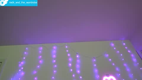 Snapshot of rachs_wardrobe chatting on 01-10-26, 09:52 rachs_wardrobe online show from 01-10-26, 09:52