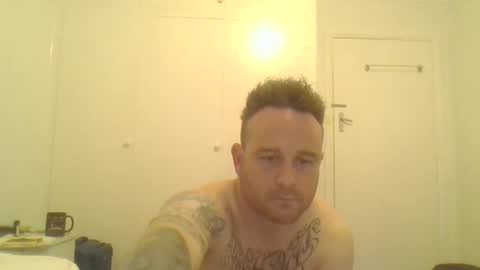 Snapshot of racr2222 chatting on 12-27-24, 07:03 Racer..... Who wants to get Naked sex cock ass pussy online show from 12-27-24, 07:03