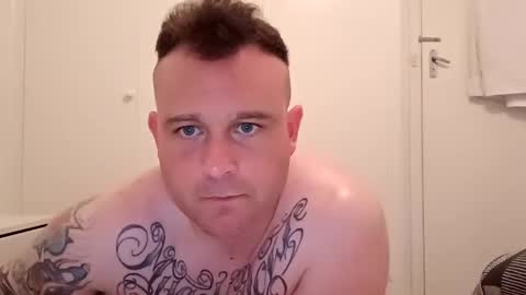 Snapshot of racr2222 chatting on 01-05-25, 10:21 Racer..... Who wants to get Naked sex cock ass pussy online show from 01-05-25, 10:21