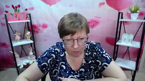 Snapshot of radachudna chatting on 05-25-26, 10:54 RadaChudna online show from 05-25-26, 10:54