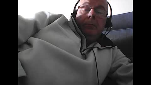 Snapshot of rader50 chatting on 09-13-25, 07:41 rader50 online show from 09-13-25, 07:41