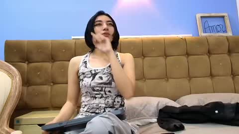 Reachel online show from 05-31-26, 03:08