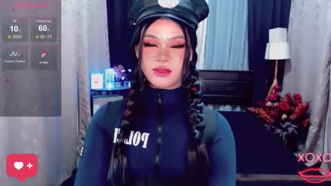 Snapshot of raeganclinton chatting on 10-13-25, 08:36 raeganclinton online show from 10-13-25, 08:36