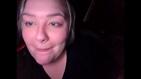 RaelleaXOXbella online show from 02-16-26, 08:43