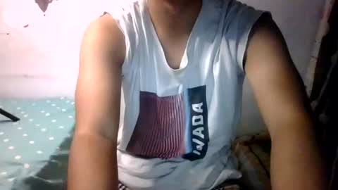 rafael0020 online show from 07-28-26, 03:54