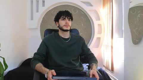 Snapshot of rafael_mendez chatting on 09-25-25, 08:56 R A F A E L online show from 09-25-25, 08:56