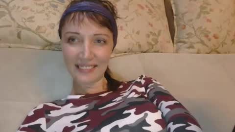 Rafaella online show from 11-29-25, 11:19